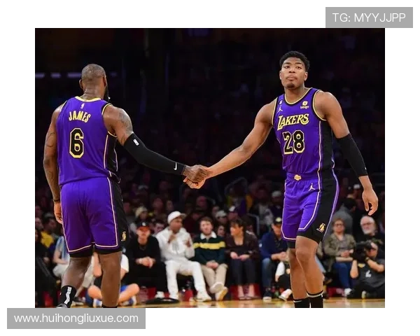 华体会体育官方手机版：便捷操作带来极致体育娱乐体验